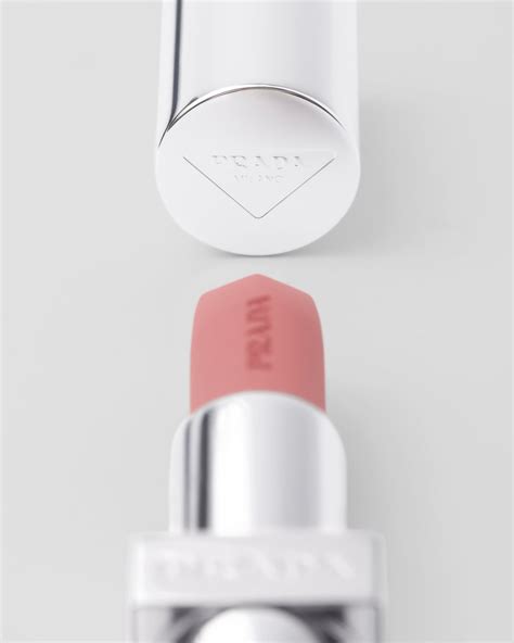 prada p158 lipstick
